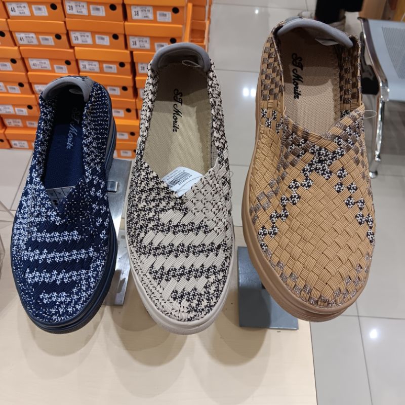 Sepatu rajut wanita St.moritz