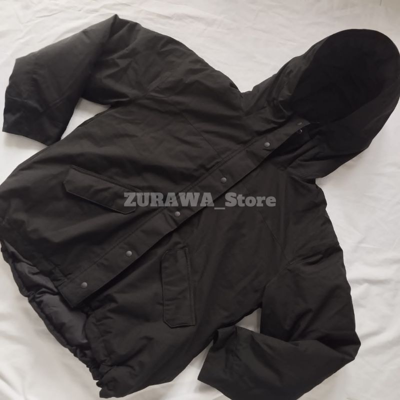 Jacket GU ACTIV GLOBAL UNIQLO Outdoor Winter Gunung Camping Casual Sport Vintage Original
