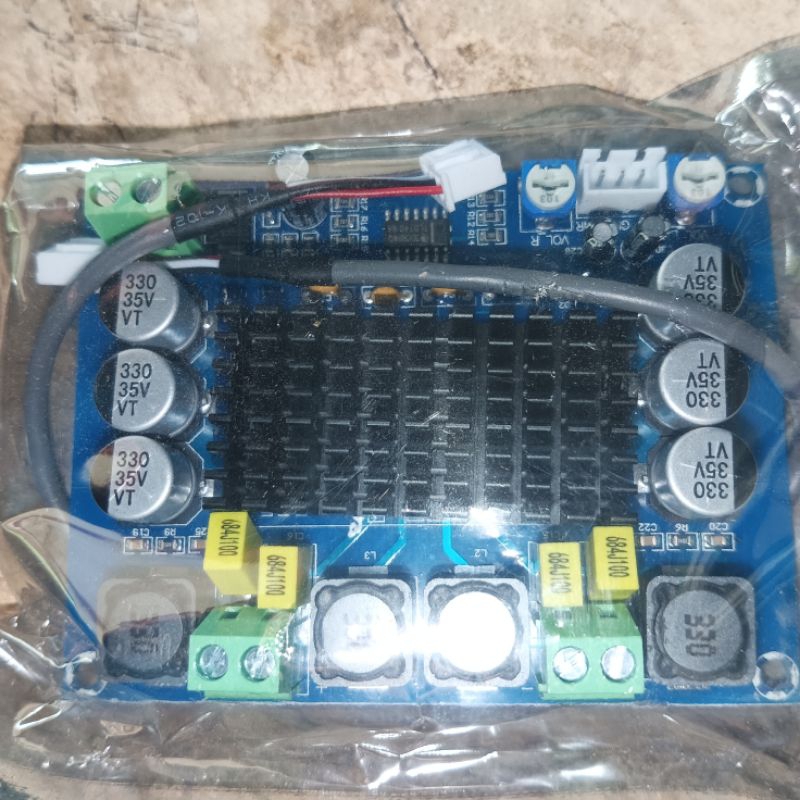 POWER CLASS D 120 WATT + 120 WWTT