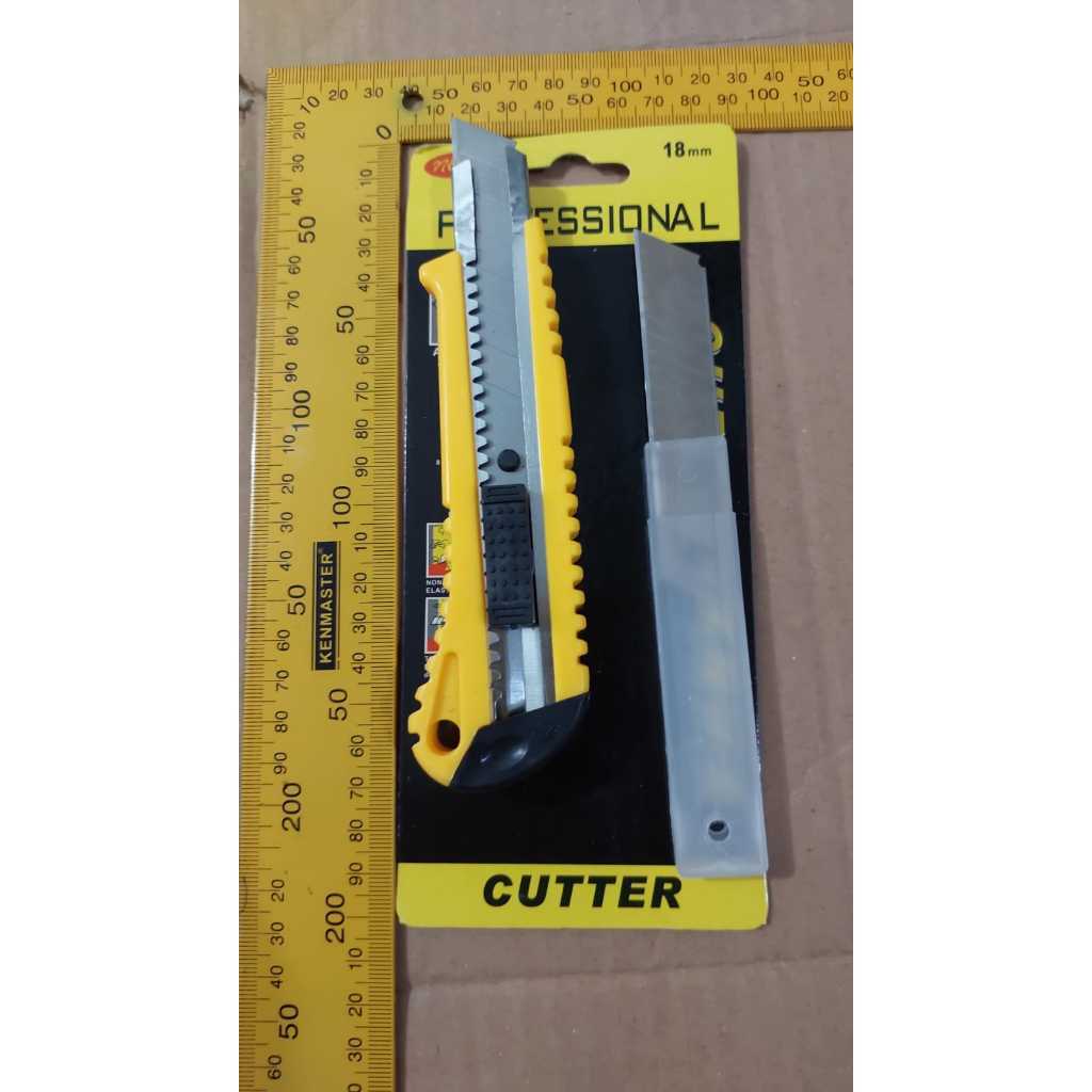 

PISAU CUTTER CUTER KATER + REFILL ISI 2 PCS/PISA PEMOTONG BENDA & BARANG / PEMOTONG KERTAS SERBAGUNA MULTIFUNGSI/ART KNIFE BERKUALITAS