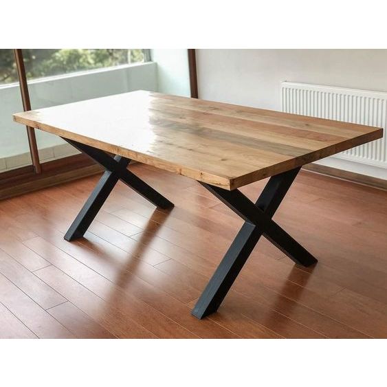 Meja Makan Minimalis Kayu Solid / Meja Makan Minimalis Kaki Besi