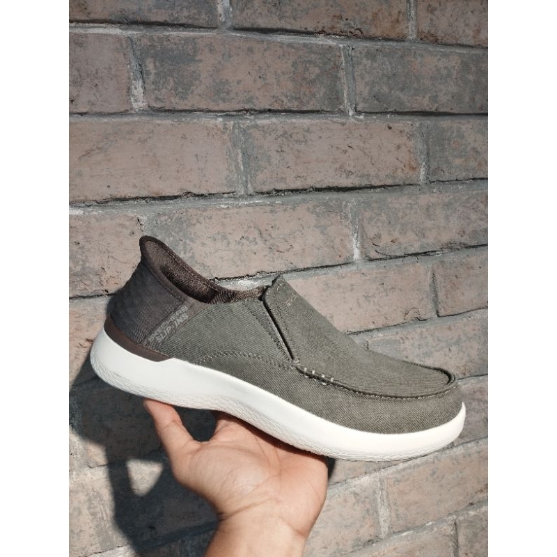 BEST SELLER SEPATU SKECHERS MEN USA CARLIN-SKE205065KHK