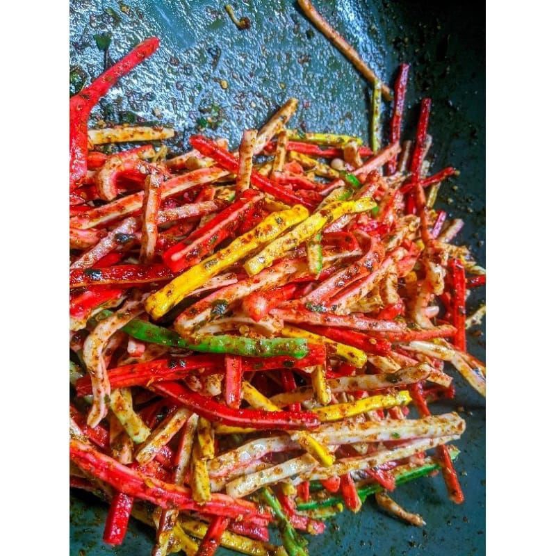 

seblak kerupuk beton/kerupuk jaat pedas daun jeruk isi 100 gram