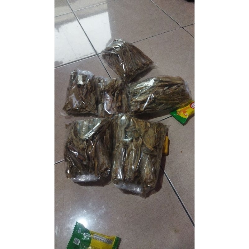 

Ikan Asin Gurih 1kg