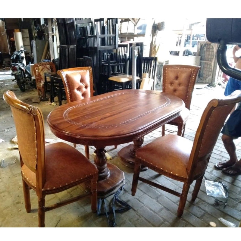 Meja Makan Kayu + 4 Jok bungkus Jati Jepara mewah