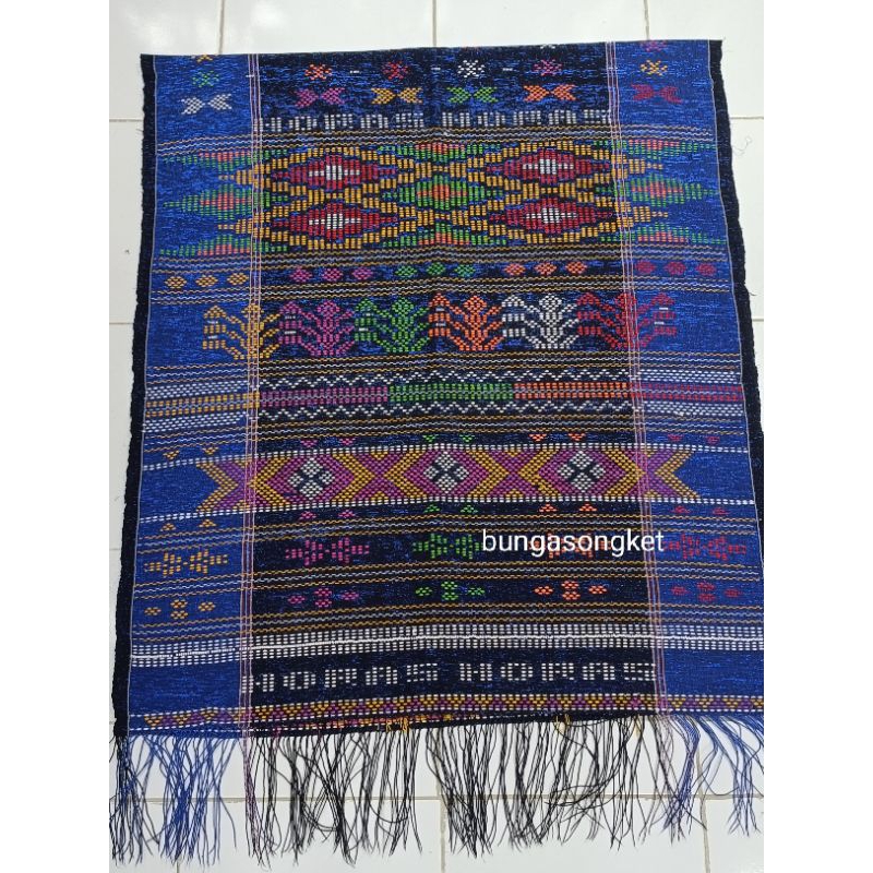 Ulos Sadum Bonggit Biru