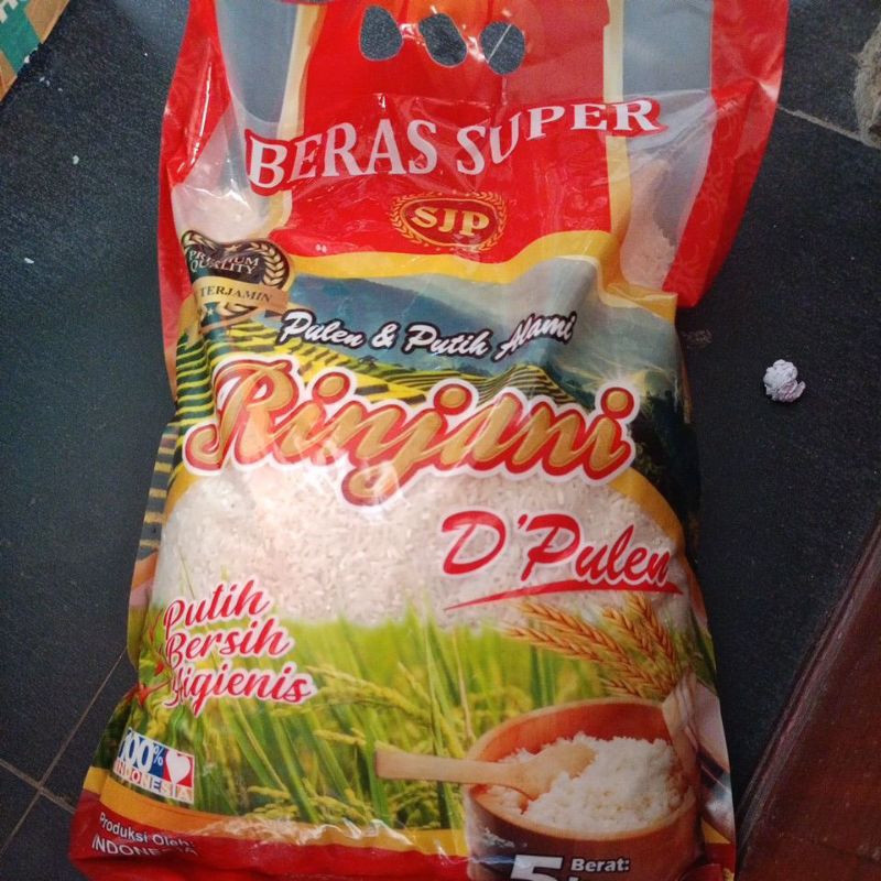 

beras super kemasan 5kg. isi 5liter