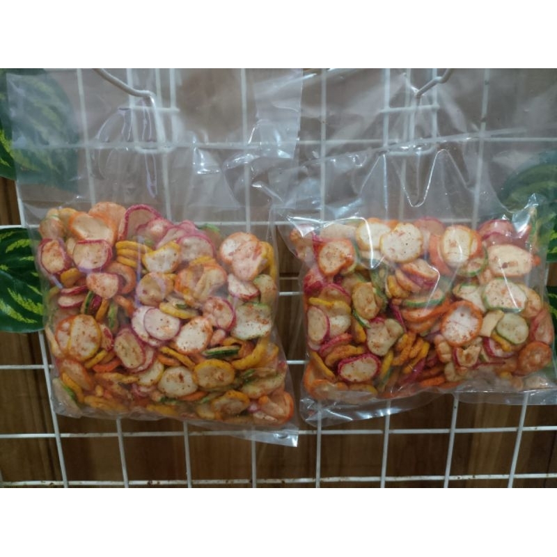 

Aneka snack serba Rp5000 dapat banyak (pedas)