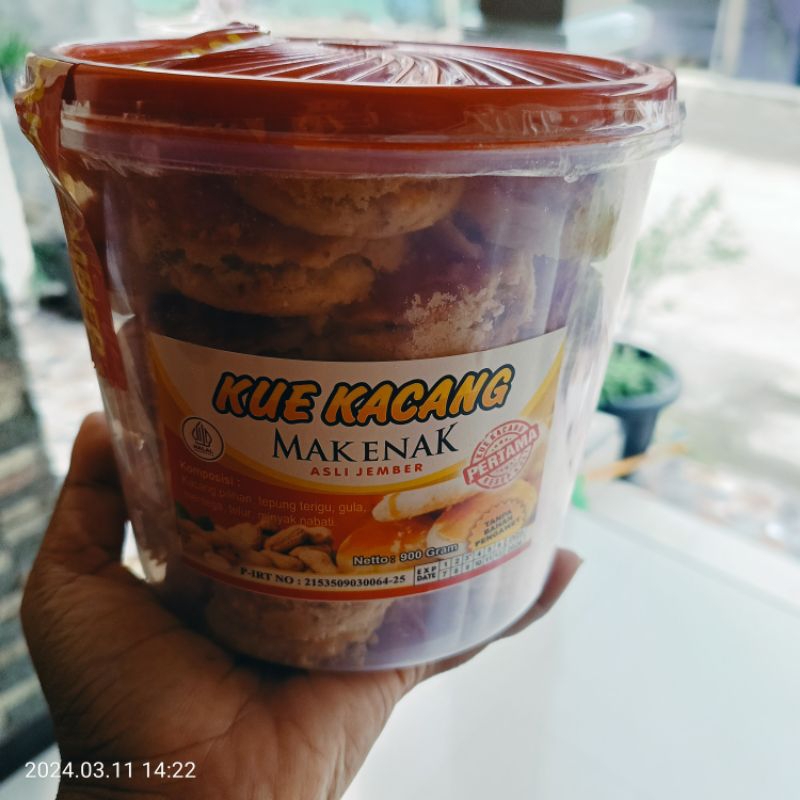 

kue kacang Mak enak