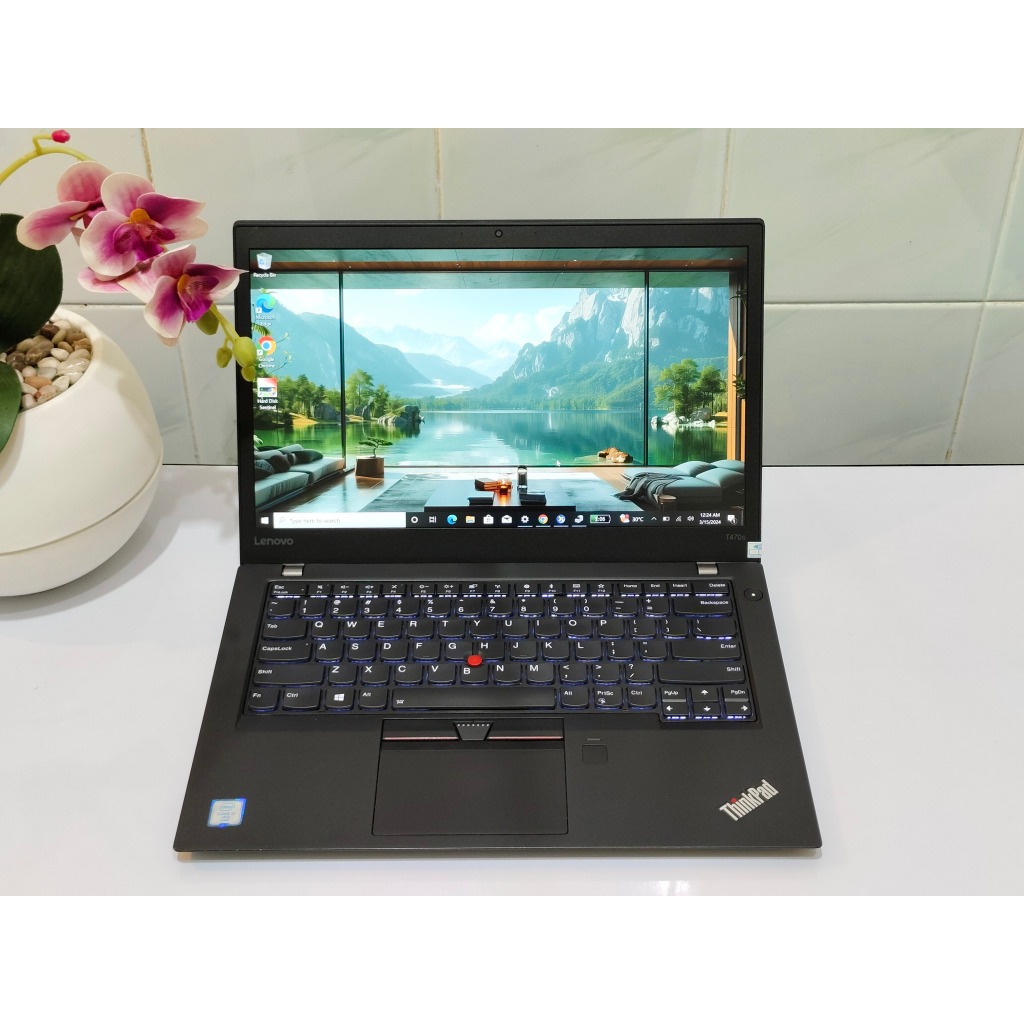 Lenovo Thinkpad T470s intel core i5 RAM 20 GB SSD Touchscreen Lampu keyboard nyala