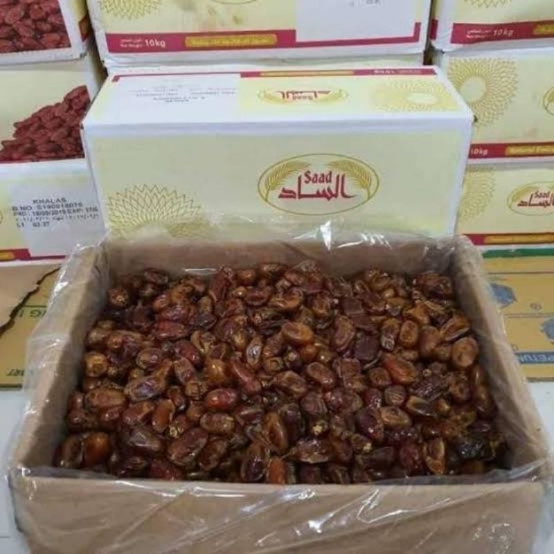 

Kurma Saad Emirates gold 1dus isi 10kg