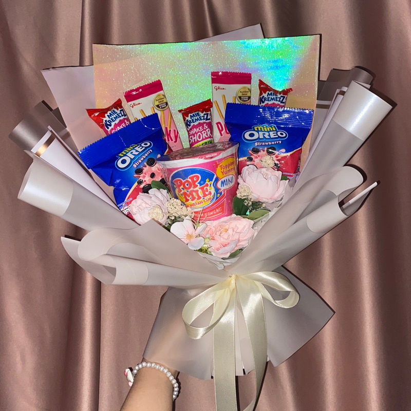 

BUKET JAJANAN [FREE PACKING]/ BUKET SNACK/ BUKET JAJAN ELEGAN/ BUKET SNACK MURAH/ BUKET BOCIL/ BUKET ANAK ANAK/ BUKET SIDANG MURAH/ BUKET WISUDA MURAH