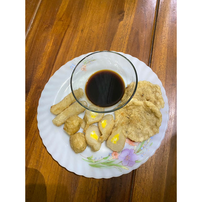 

pempek ikan palembang