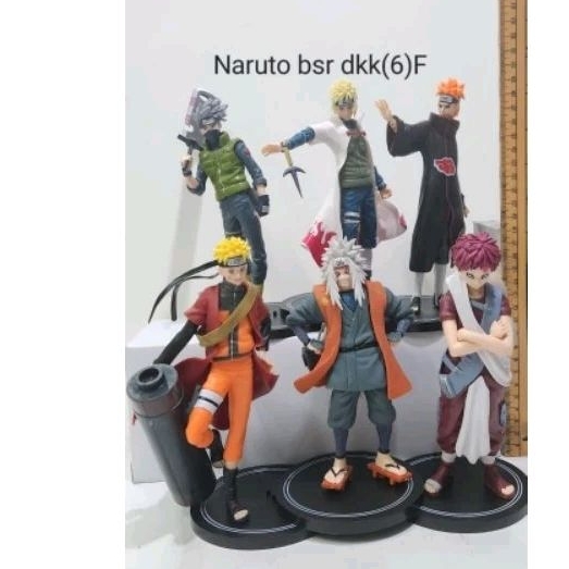 Action figure Naruto set besar isi 6