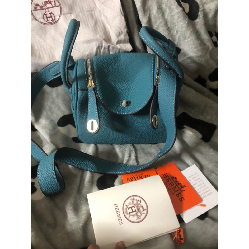 lindoy like new balik zipper riri preloved