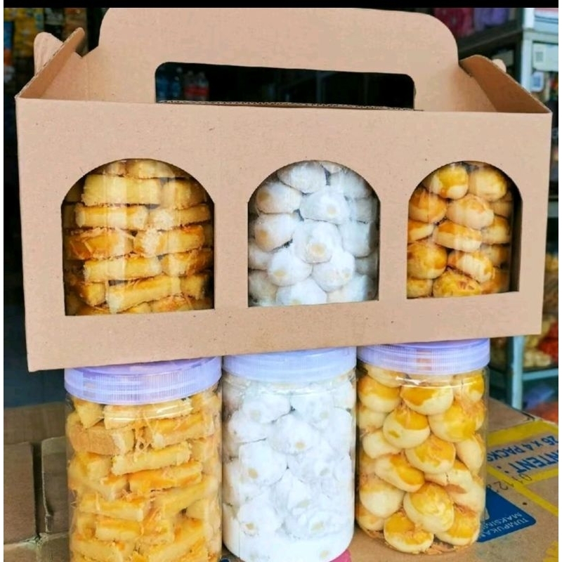 

Paket Hampers Nastar isi 3Toples 800mill Packing dus & bubelwrap tebal di kirim maksimal 2-3hari setelah co