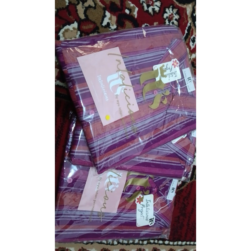 NEW Araa Midi Dress Magenta By Intaliciousproject ITS