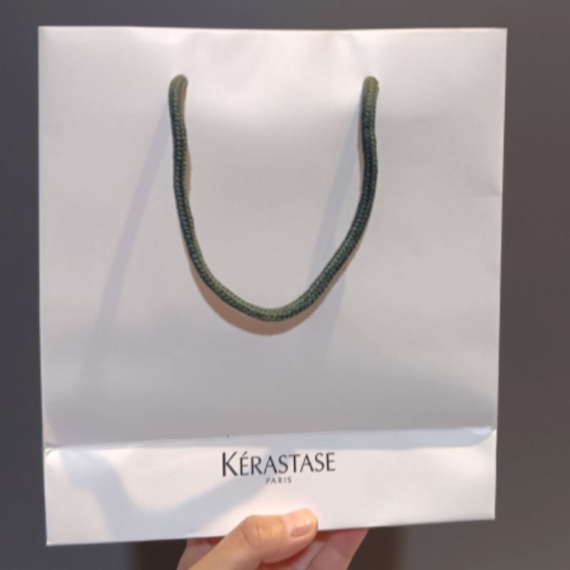 

PAPERBAG KERASTASE