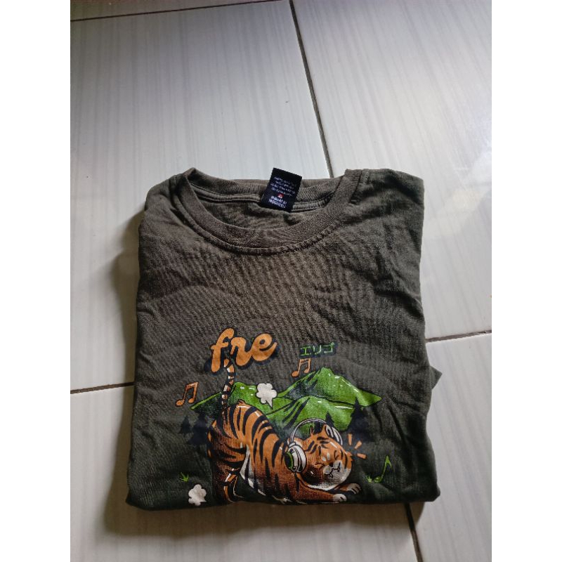 Erigo x jkt vol 4 emoji freya