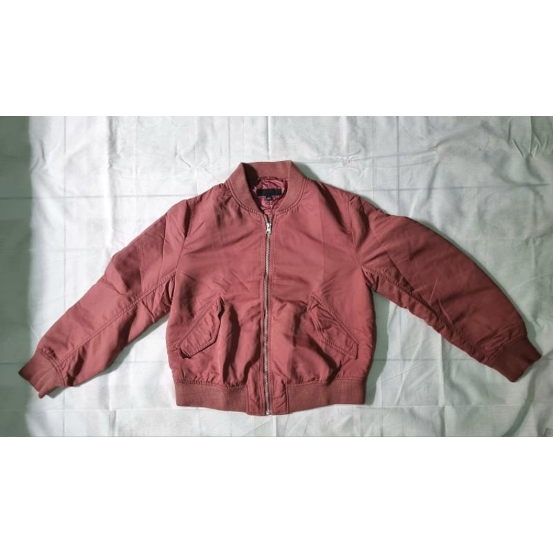 jaket bomber uniqlo