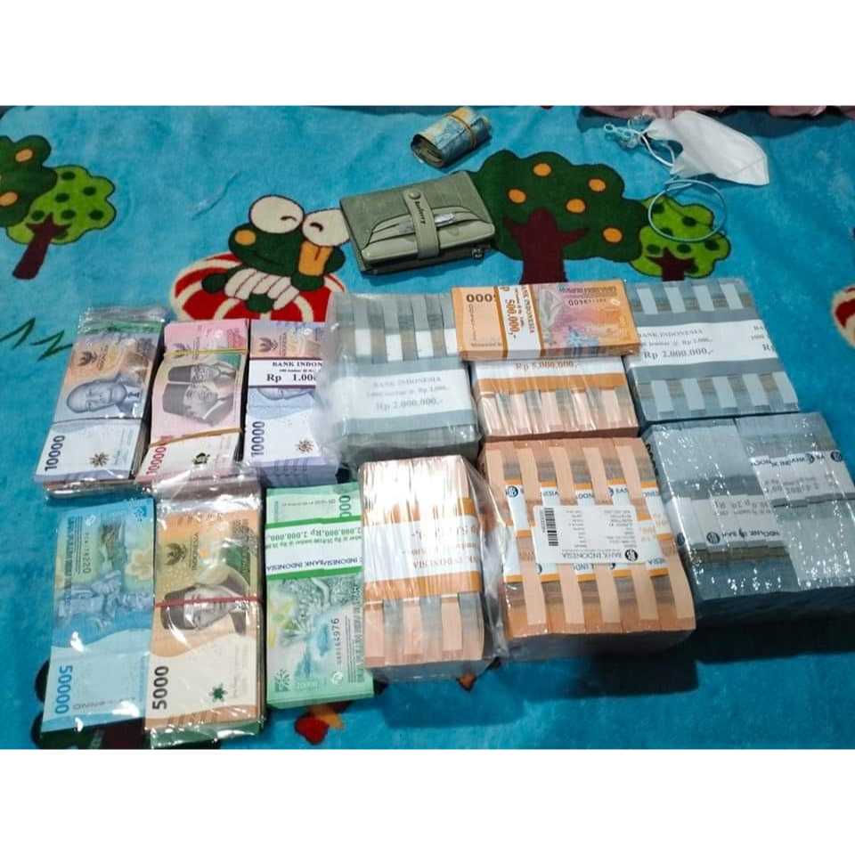 

HAMPERS LEBARAN ASLI