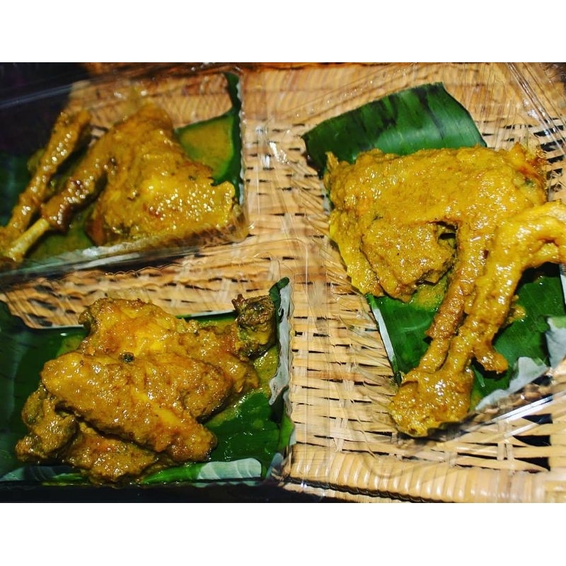 

Ayam Petis