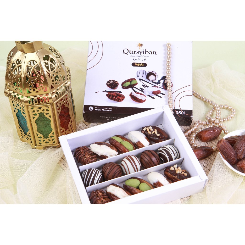 

KURMA PREMIUM - Delight Box - Kurma Bola dan Kurma Almond Coklat