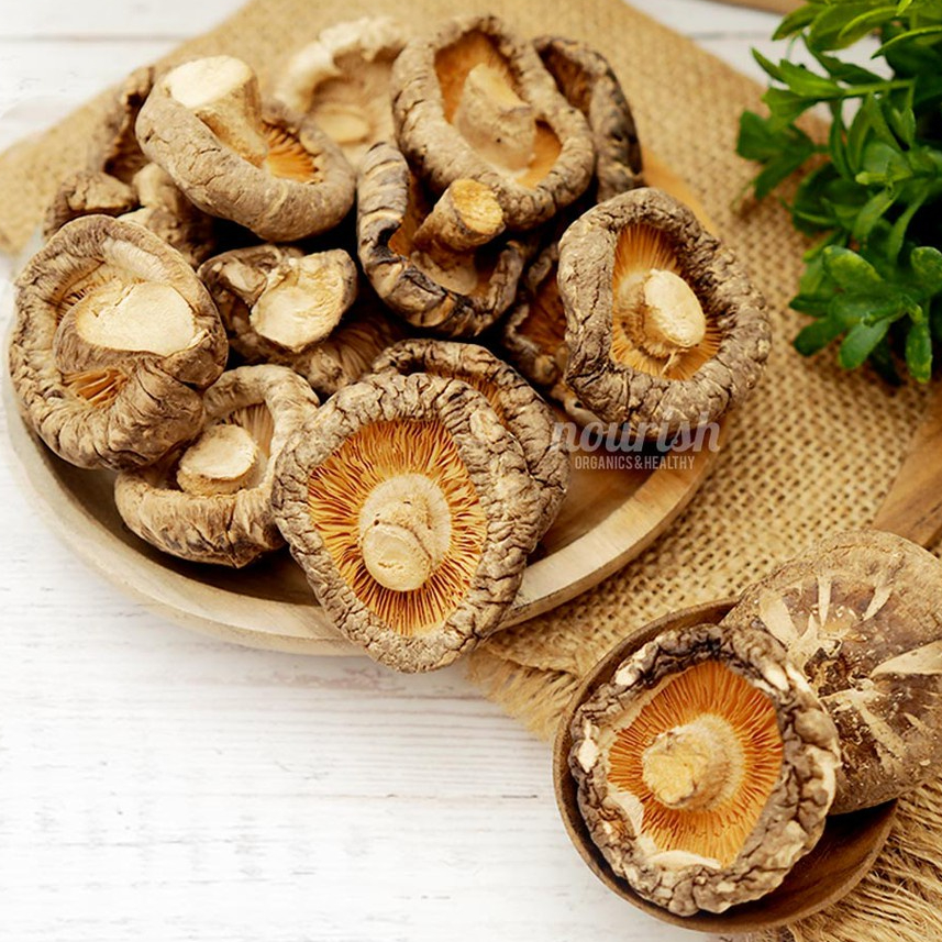 

Dried Shitake Mushroom / Jamur Shitake / Hokio 500gr-JktBar