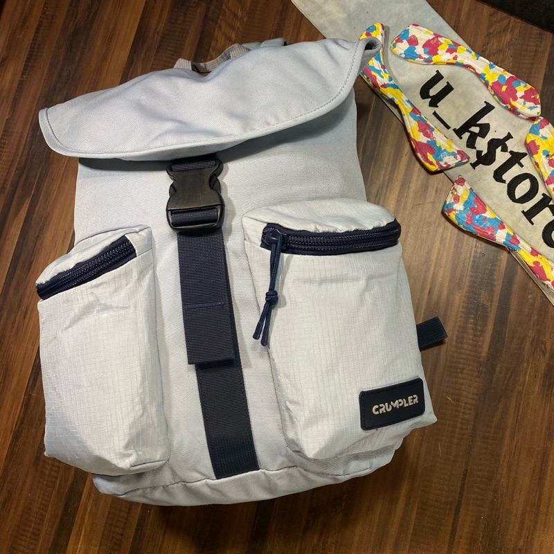 backpack crumpler extrovert