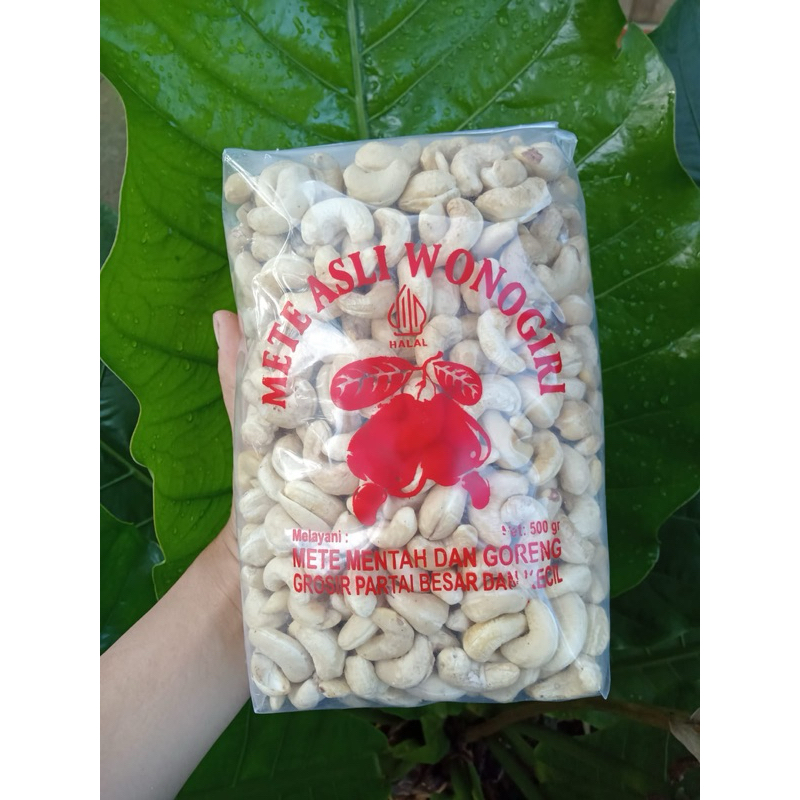 

kacang mede mentah kering 1kg kualitas standar premium asli wonogiri