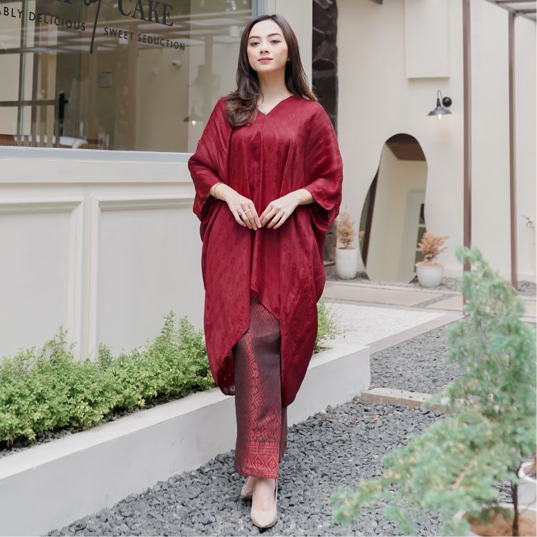 KINNAS BATIK ARUMI Tunik Set Kebaya Modern Viscose dan Kain Tenun