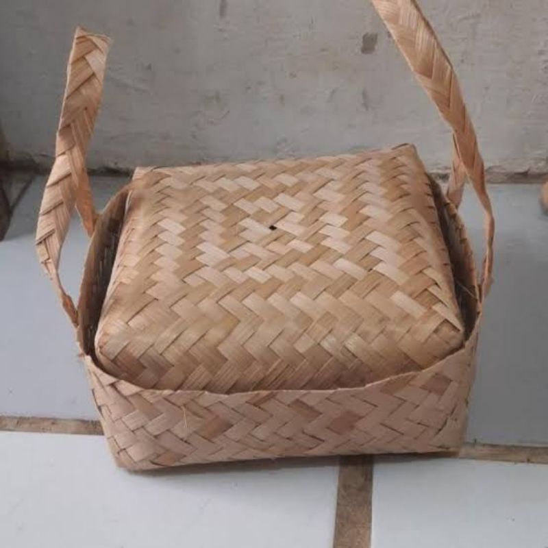BESEK JINJING 25X25L/BESEK ANYAMAN/BESEK HAMPERS
