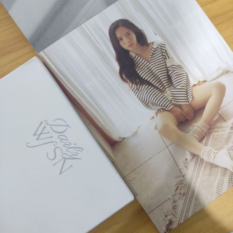 (ALBUM ONLY) WJSN 2022 DAILY WJSN PHOTOBOOK FILM MINI BOOK PB NO PHOTOCARD PC BONA SEOLA EUNSEO EXY