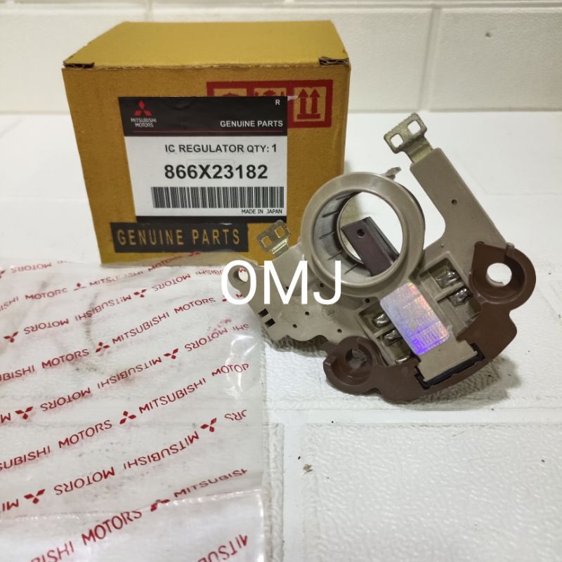 IC REGULATOR ALTERNATOR DINAMO CASS MITSUBISHI PAJERO SPORT ORI