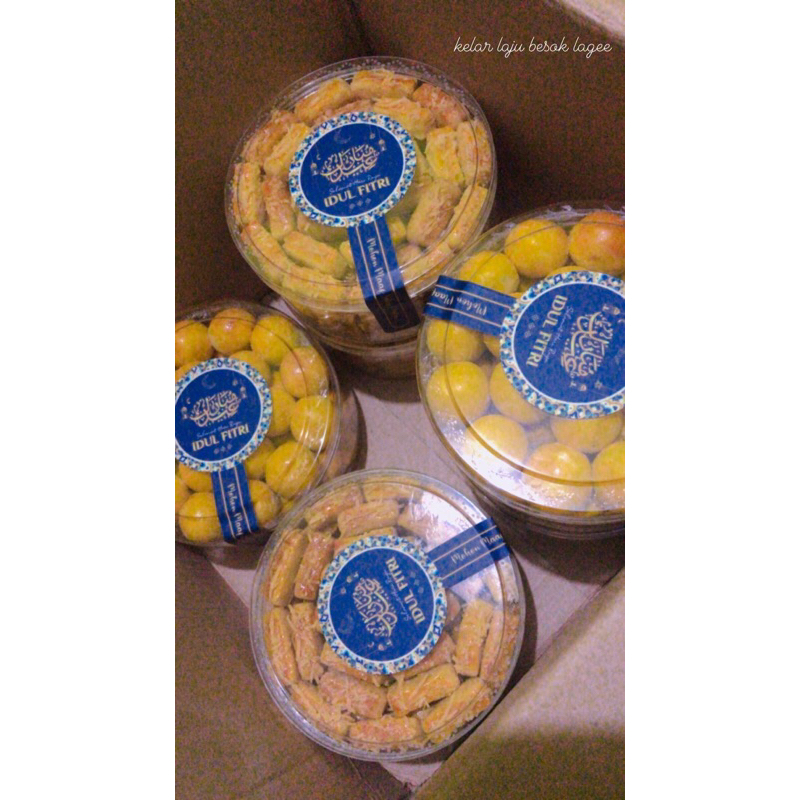 

Kue kering kastangel keju edam apel