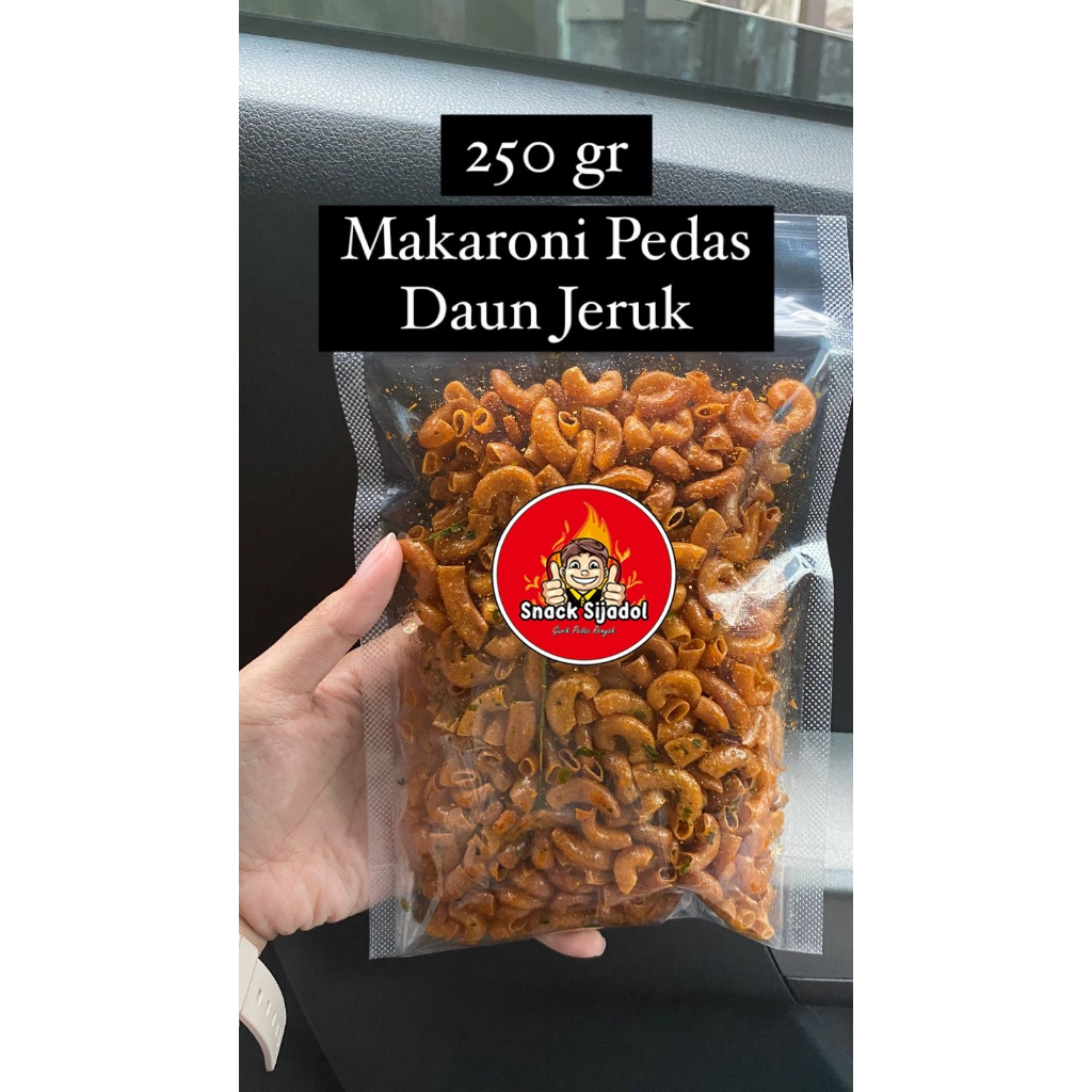 

270113 (Bayar Di Tempat) MAKARONI PEDAS DAUN JERUK 250 GR KRIUK CIKRUH POUCH DAUN JERUK Renyah Super Enak