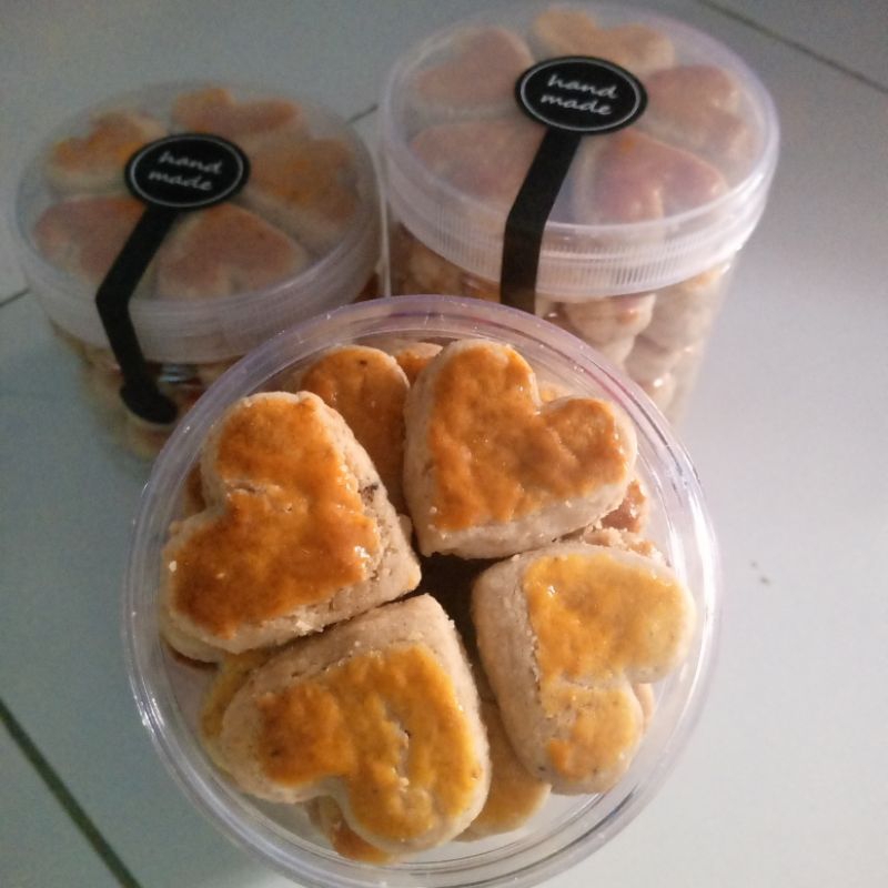 

Kue Kacang