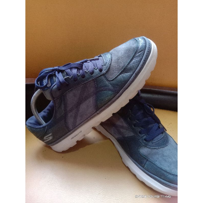 SEPATU SKECHERS BLUE NAVY size41-42