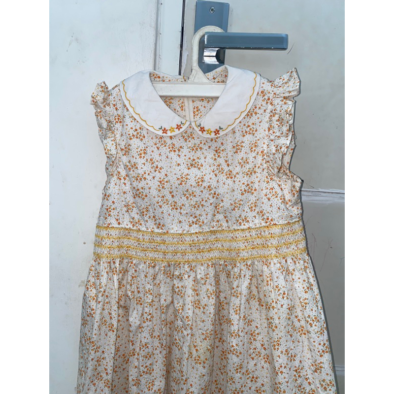 Smocked dress anak
