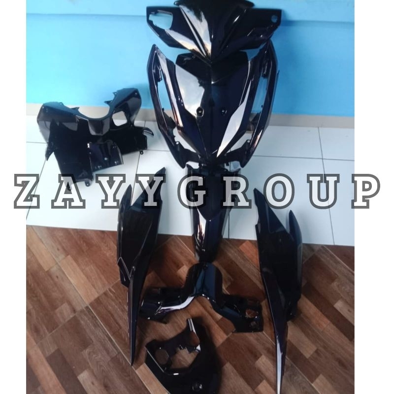 full body halus motor Vario 125 old kzr // Vario techno 125 warna hitam glossy