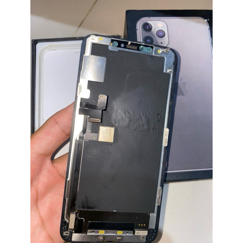 LCD iPhone 11 pro max copotan