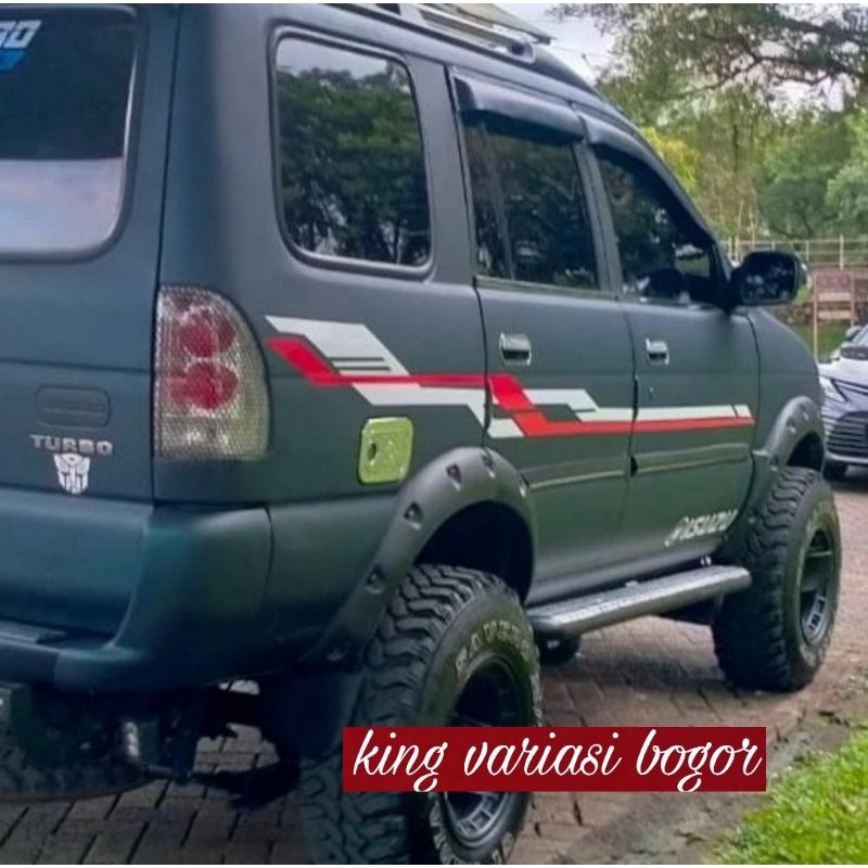 over fender Isuzu panther touring