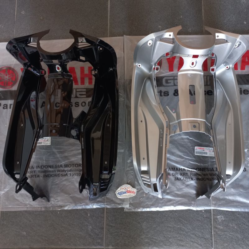 Legshield dek kontak tengah Jupiter MX lama old hitam silver | 1S7-F836K-00-P0 | 1S7-F836K-00-P1