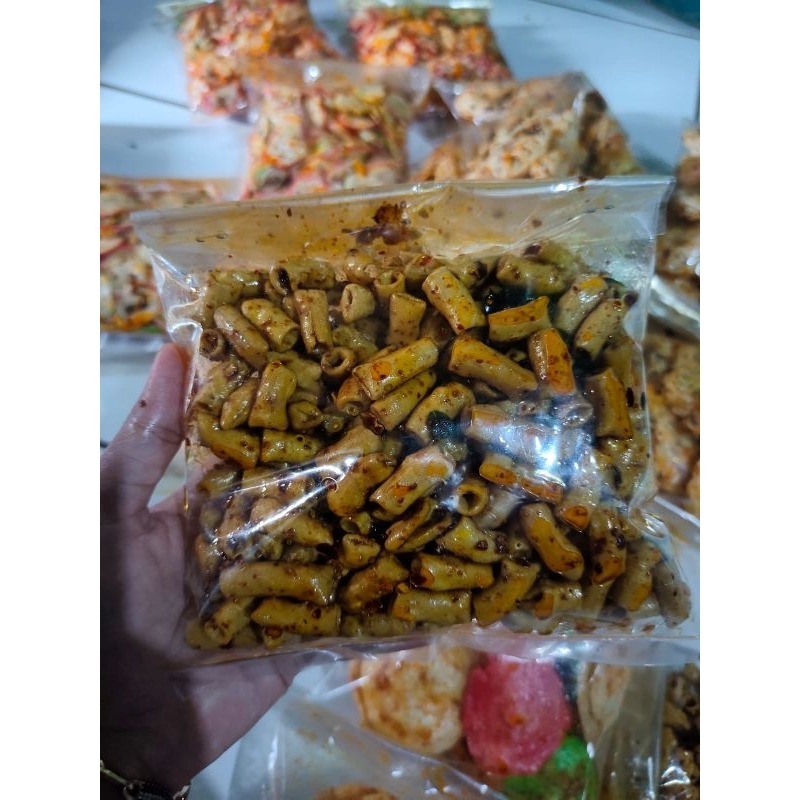 

MAKARONI BANTET PEDAS DAUN JERUK 250GR-1KG