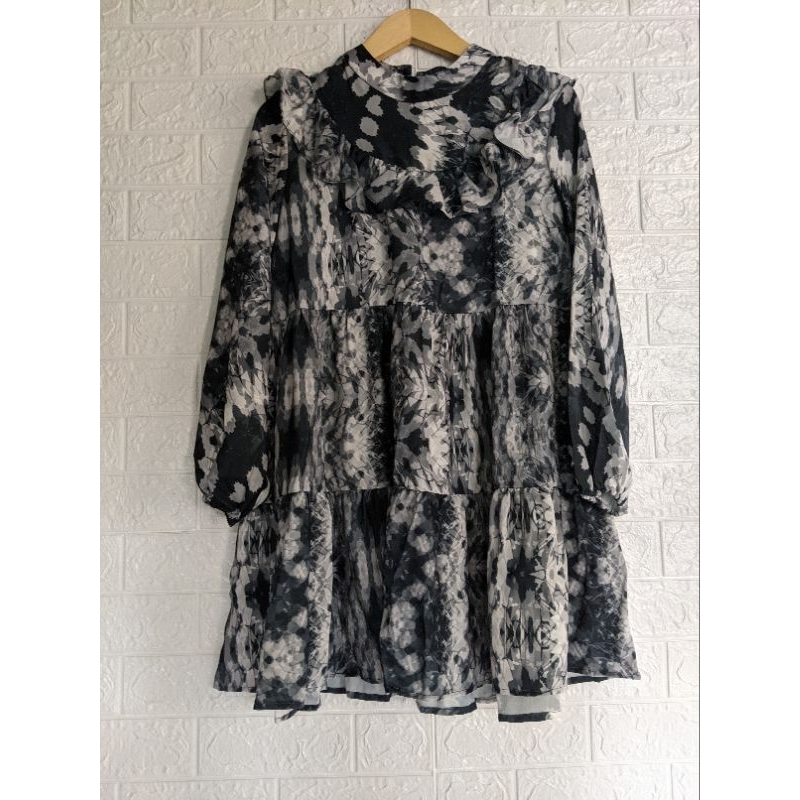 Tunik sideline abstrak hitam putih size m