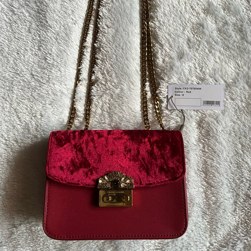 Tas Charles and Keith Preloved / Tas Charles & Keith Embellished Buckle Crossbody Bag / Tas Sincia /