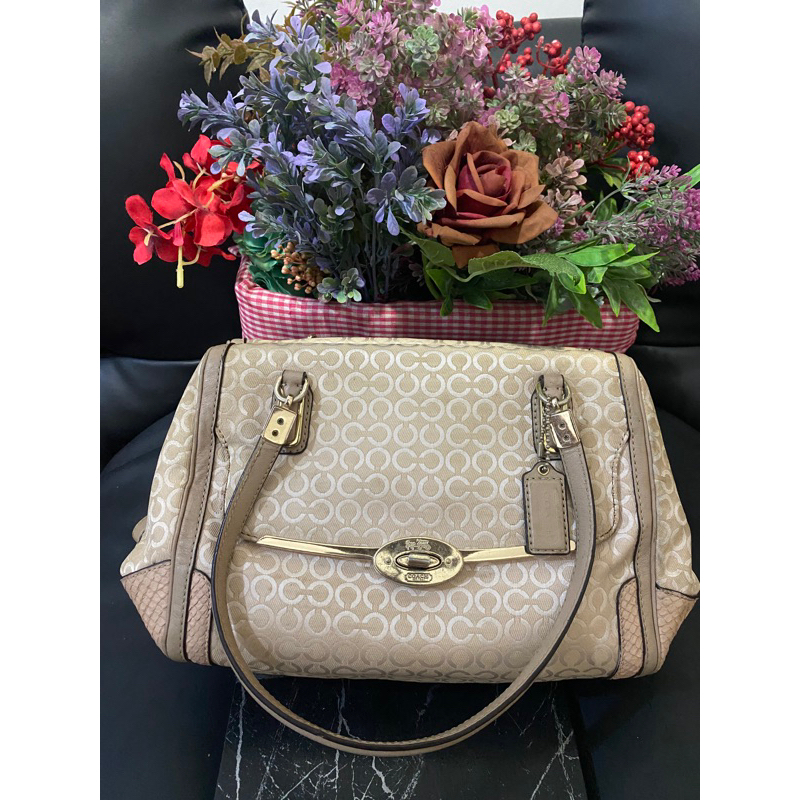 coach madison tote bag