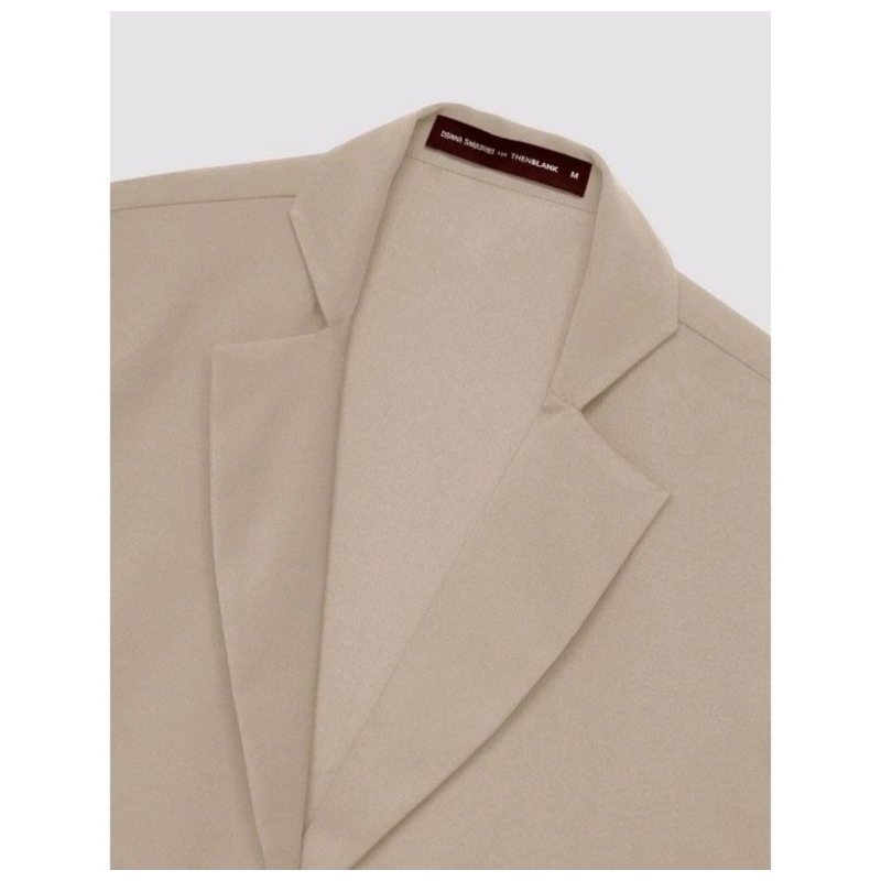 Thenblank x Isyana Damescena blazer - M
