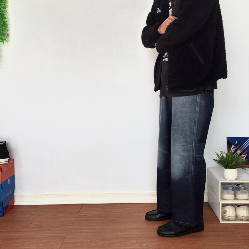 buffalo dark blue washed jeans