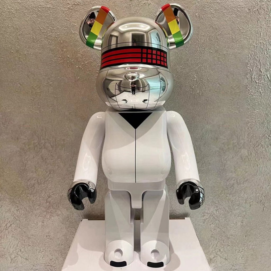 Koleksi Pajangan Patung Bearbrick Daft Punk 1000% Figure EB Icons A4